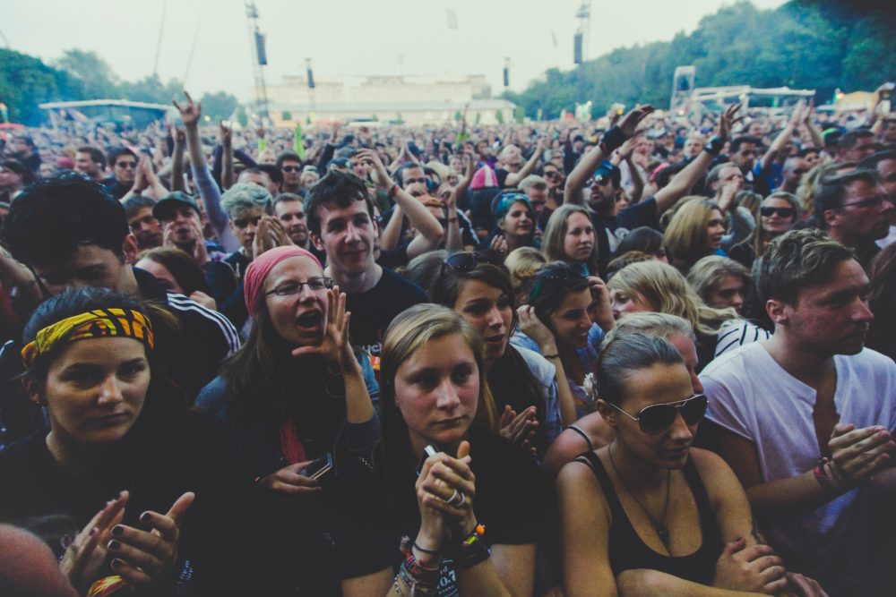 Running a successful live event is about more than just numbers. You need engagement. OnSpot Social App