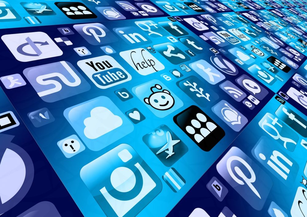 Social media list building across multiple channels with the OnSpot Social App